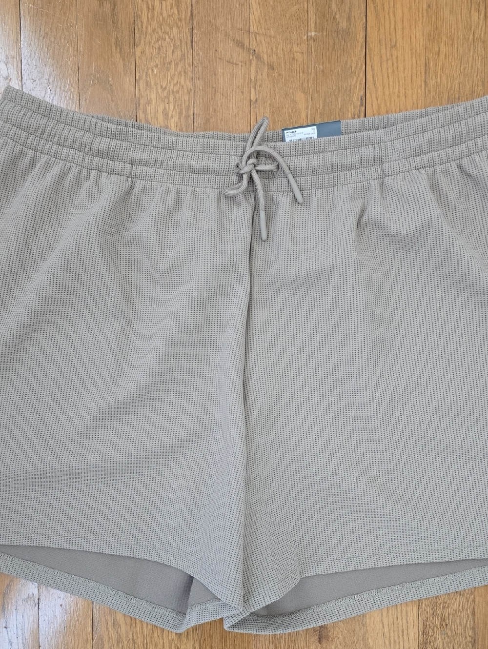 TEK GEAR BRAND MEN'S BIG AND TALL TAN ATHLETIC SHORTS SIZE 2XB
